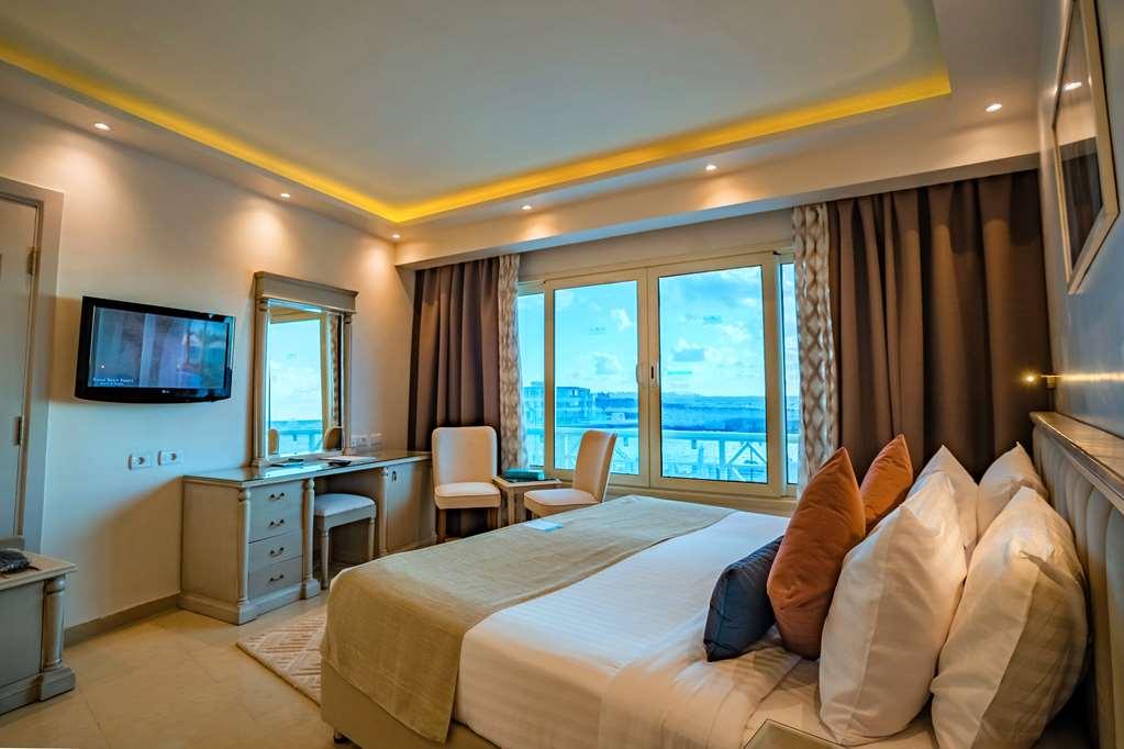 Sunrise Alex Avenue Hotel Alexandria Room photo A bedroom at the hotel