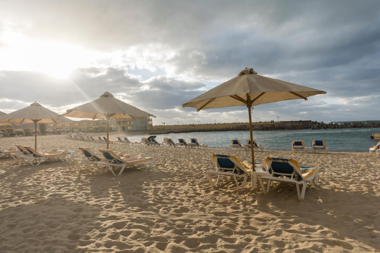 Sunrise Alex Avenue Hotel Alexandria Exterior photo Beach in Akumal